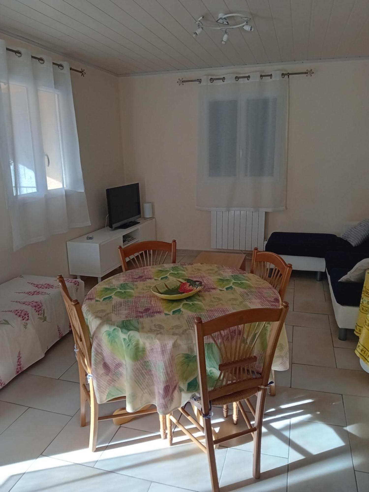 Pavillon Independant 45M2 4 Personnes Apartment Gareoult ภายนอก รูปภาพ
